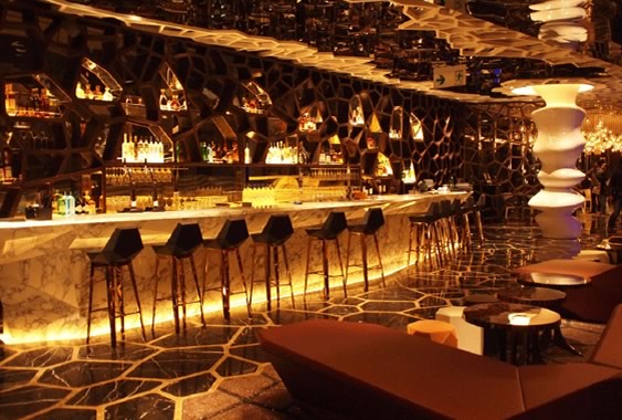 commercial-LED-lighting-in-restaurant-and-bars